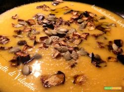 Crema di zucca e fave secche con semi di zucca e crostini di melanzane (ricetta bimby)