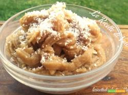 Crema al cocco senza latte e uova, da gustare al cucchiaio o per guarnire i vostri dolci