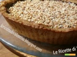 Crostata integrale con ganache di cioccolato fondente e nocciole.....per il compleanno di mio marito