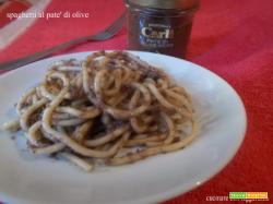 Spaghetti al paté di olive
