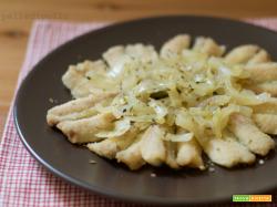 Alici fritte con cipolle all’aceto