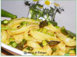 PASTA CON FAVE ASPARAGI E ‘NDUJA