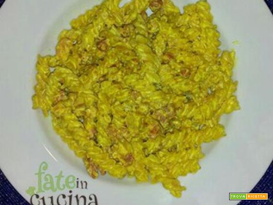 
Fusilli pancetta e curry