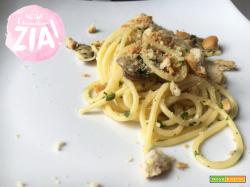 Pasta con le vongole e tarallo napoletano