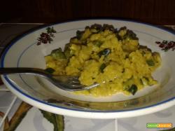 Risotto con zucchine e zafferano