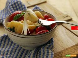 Gnocchi al pomodoro e mozzarella filanti