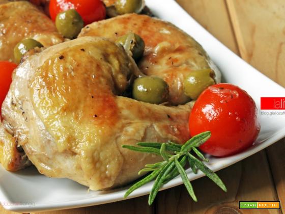 Pollo con olive e pomodorini.