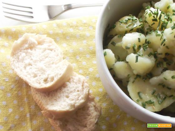 KartoffelSalat-Insalata di patate alla maniera bavarese