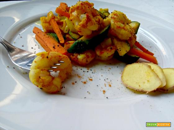 Gamberi con verdure, curry e ginger