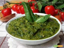 Pesto di bietole con pomodorini e noci