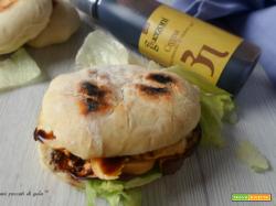 Panino fatto in casa svuotafrigo - Ricetta antispreco