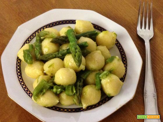Chicche di patate con ricotta agli asparagi