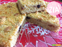 Sbriciolata crema e amarene