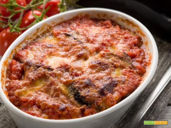 Parmigiana di melanzane: piatto goloso della tradizione mediterranea