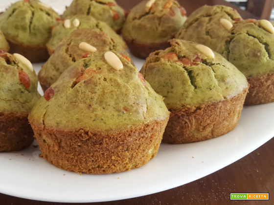 Muffin al pesto – Ricetta sfiziosa facile e veloce