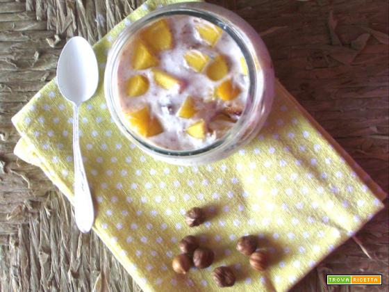 Porridge estivo: la colazione che fa bene