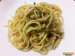 Spaghetti tonno e zucchine al profumo di limone