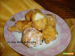 Sfinci d'uova con ricotta