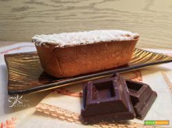 Plumcake cuore di cioccolato con frolla al mais e mandorle