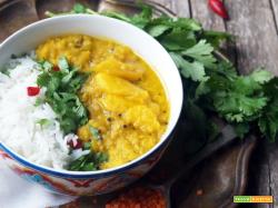 Essenza: Aam Daal (Zuppa indiana di lenticchie e mango)