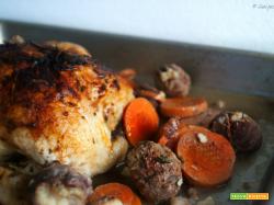 Pollo arrosto aromatico con carote e castagne