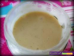 Crema alle mandorle e cioccolato bianco