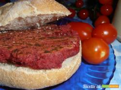 Hamburger vegan rapa rossa e ceci