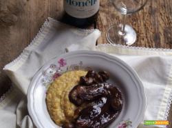 Punta di vitello (con l'osso) con vino rosso e castagne