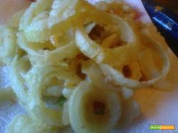 Anelli di cipolla in pastella
