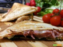 Sandwich con prosciutto cotto
