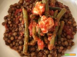 Lenticchie rosse con fagiolini e feta - Ricetta vegetariana