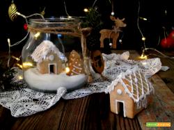 Gingerbread house in barattolo