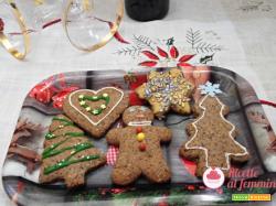 Biscotti senza glutine al grano saraceno versione natalizia