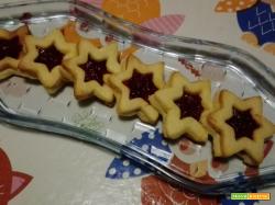 Biscotti occhio di bue natalizi