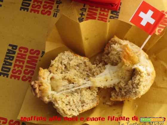 Swiss Cheese Parade: Muffins alle Noci e cuore filante di Gruyère (Walnut and Gruyère Muffins)