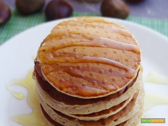 Pancakes alle castagne e miele di fiori d’arancio