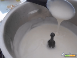 Besciamella 1 litro, videoricetta