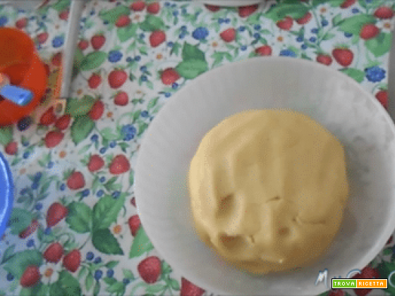 Pasta frolla per pastiera e crostate (video)