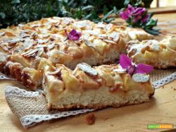 Crostata allo yogurt con mele caramellate |dolce senza uova