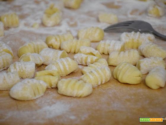 Gnocchi di patate fatti in casa come quelli della nonna!