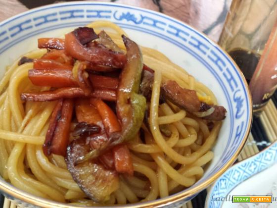 Spaghetti alle verdure come dal cinese