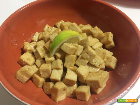 Tofu marinato con miele e limone