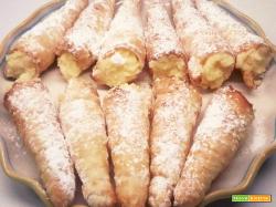 Cornicelli alla crema di nonna Adele
