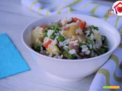 Insalata di riso e verdure al vapore