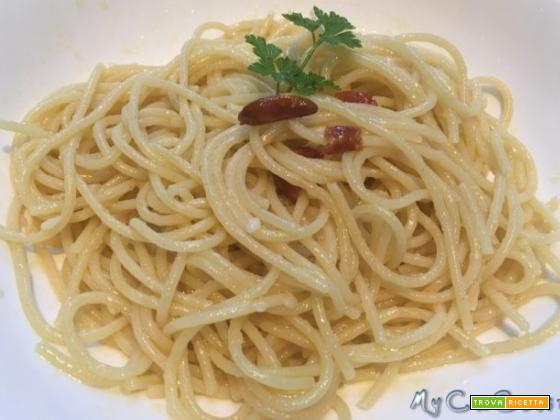 Spaghetti aglio, olio e peperoncino, pasta risottata col CuCo Moulinex