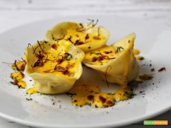 RAVIOLI AI GAMBERI CON CREMA ALLO ZAFFERANO ZAFFY E BRIOCIOLE DI BACON