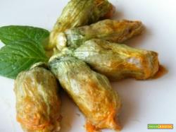 FIORI DI ZUCCA RIPIENI COTTI AL FORNO