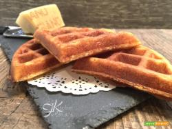 Waffle salati al parmigiano reggiano