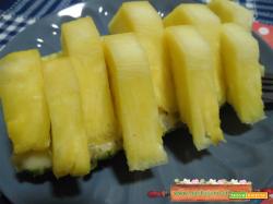 Ananas al forno con limoncello