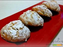 Scones con uvetta e mirtilli